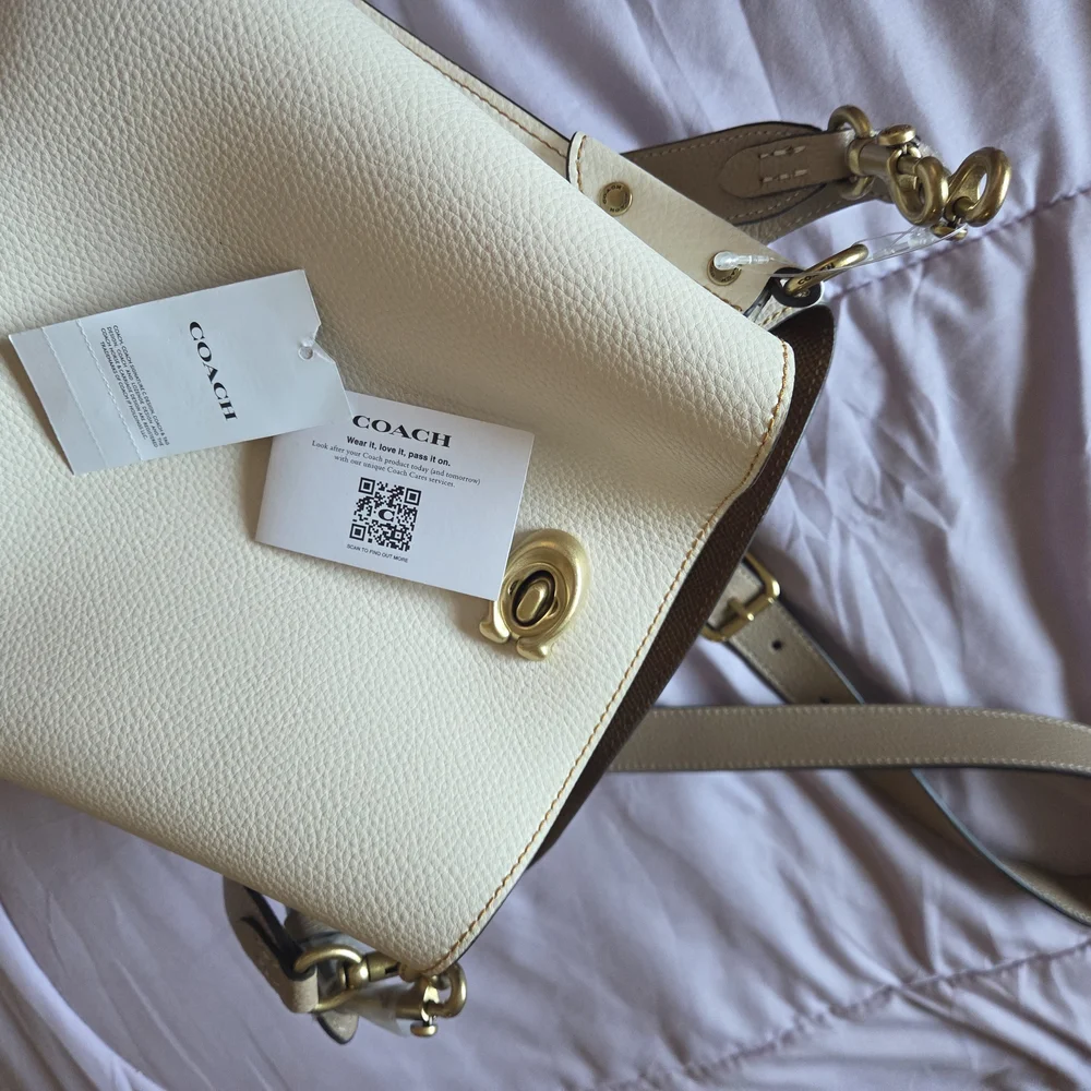 Coach Ivory Leather Shoulder Bag - Picture 1 of 2